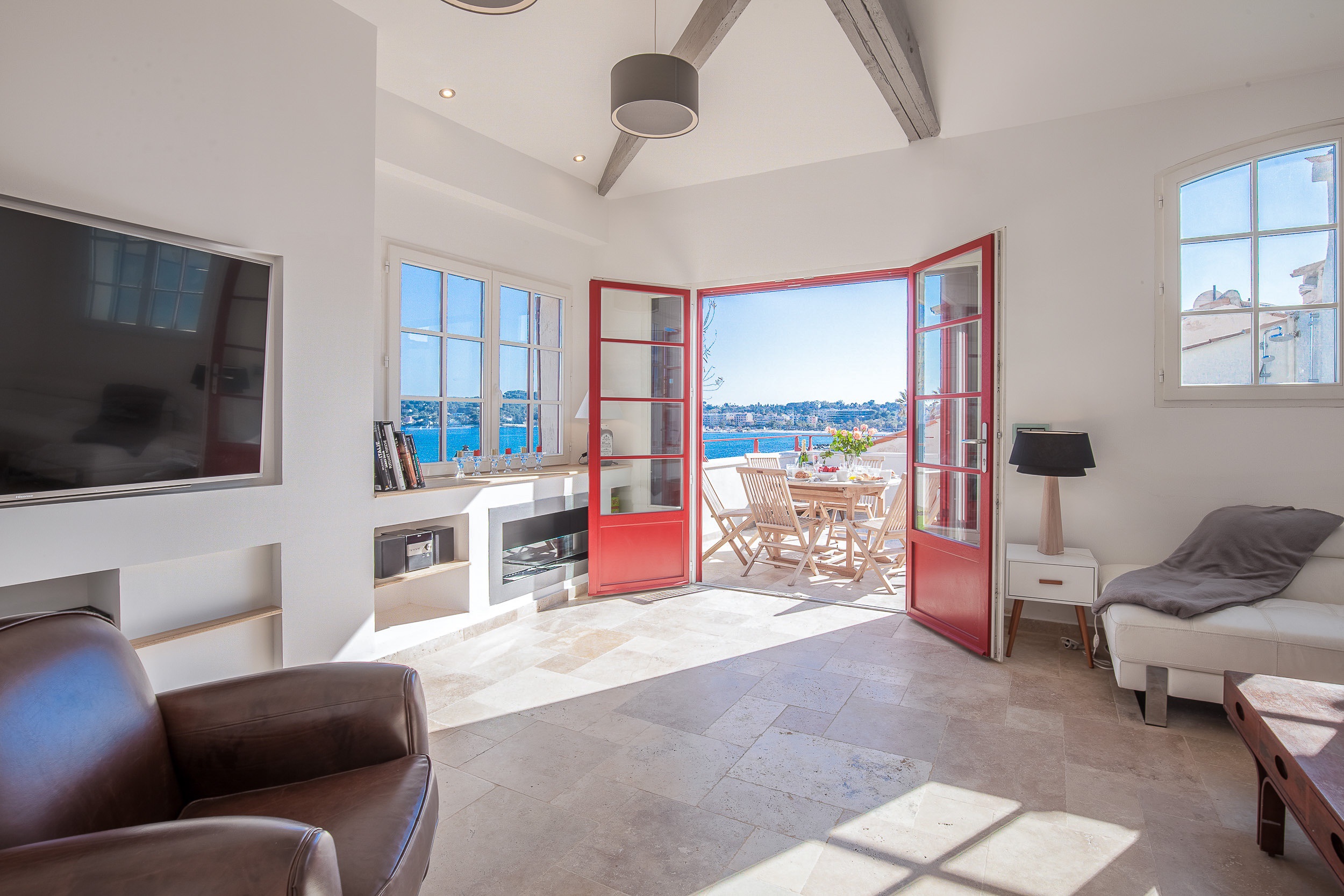 Maison Baieta refined Mediterranean house in Old Antibes