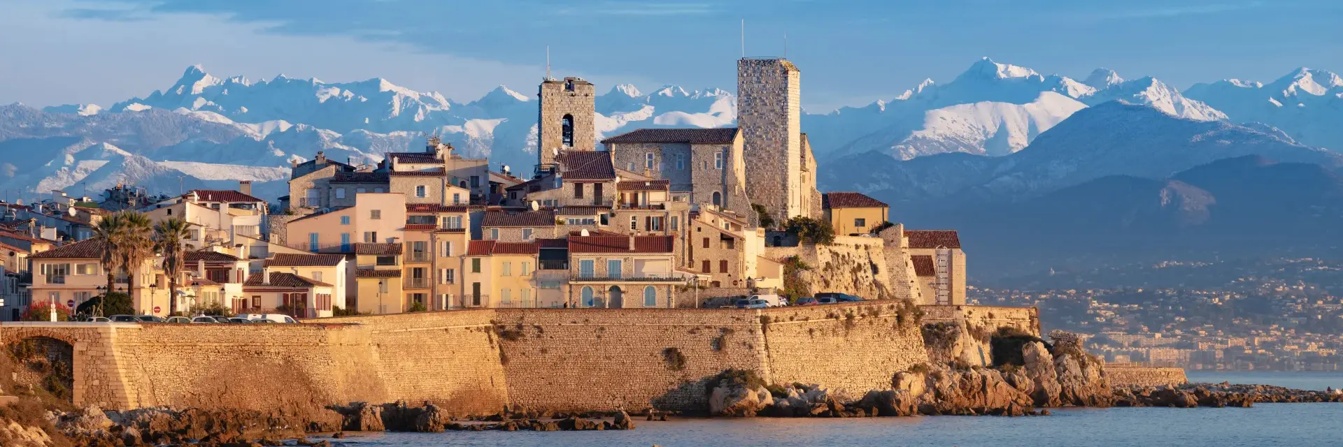 Book a private home rental in Old Antibes on the French Riviera