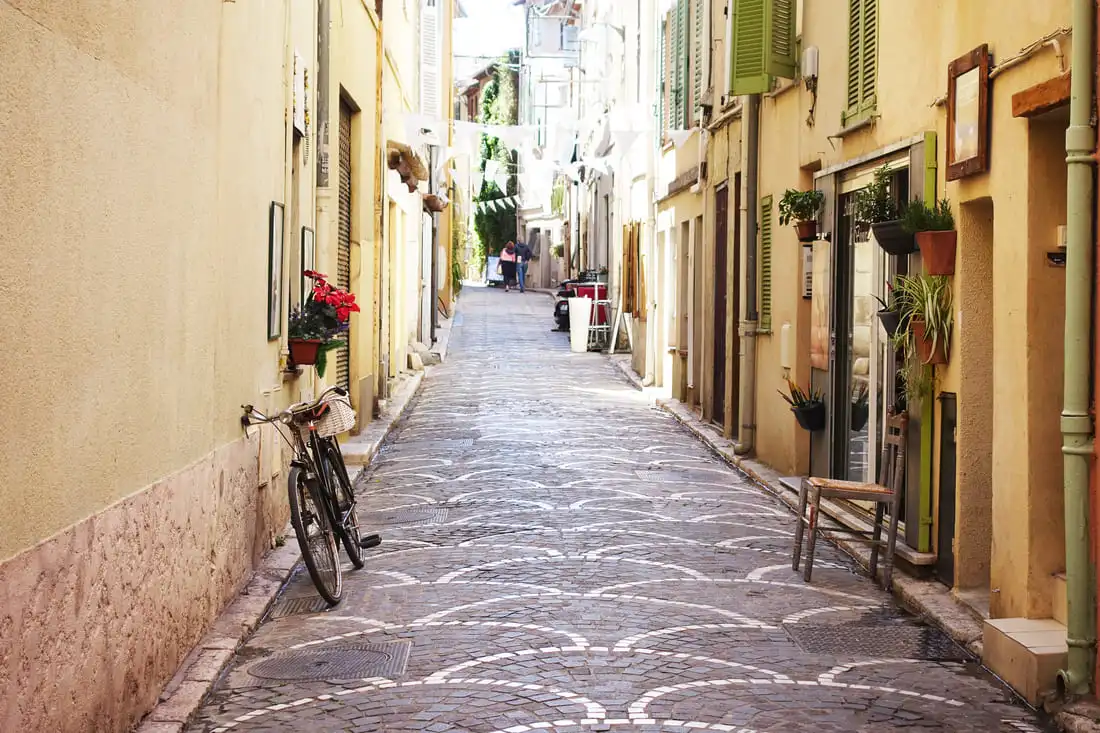 Quiet street in Old Antibes near luxury holiday rentals